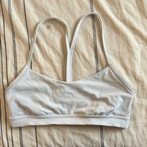 Lululemon Flow Y Nulu Sports Bra